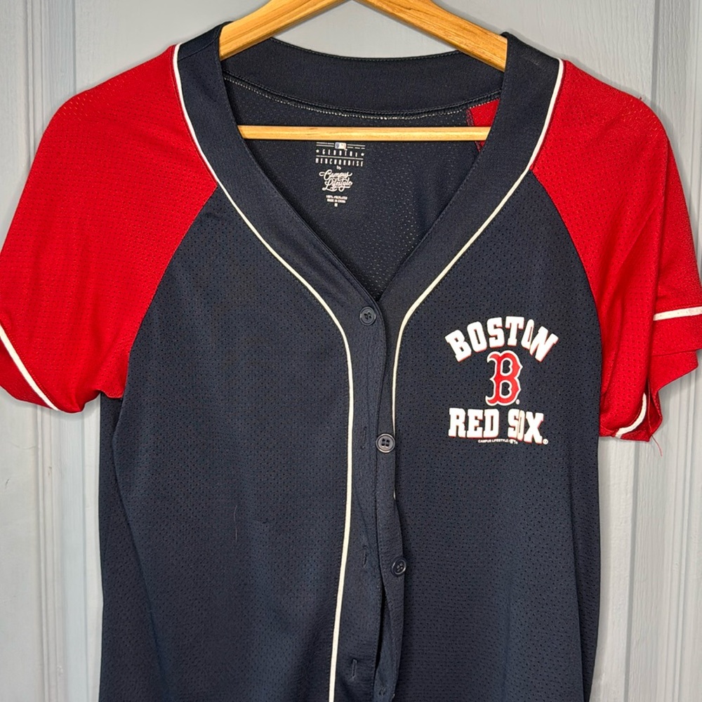 BOST RED SOX SHIRT
